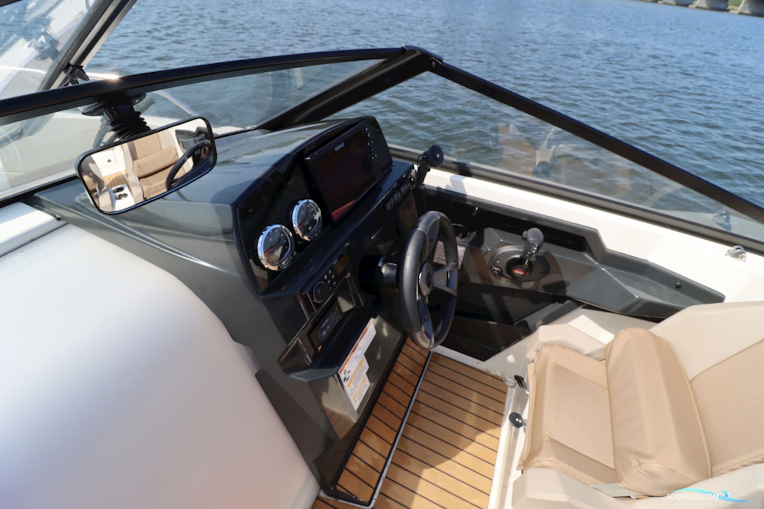 Quicksilver 675 Bowrider