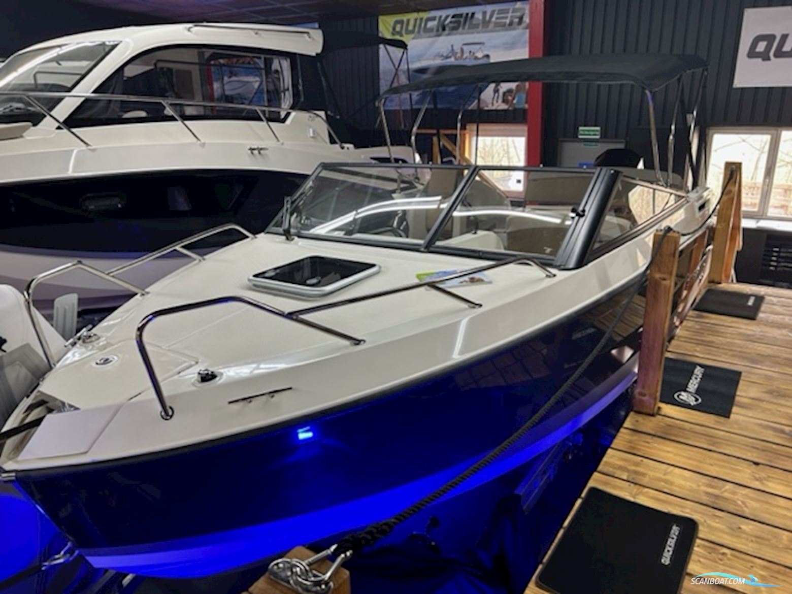 Quicksilver 675 Cruiser + Mercury F200XL V6 Motorboot 2025, mit Mercury motor, Deutschland