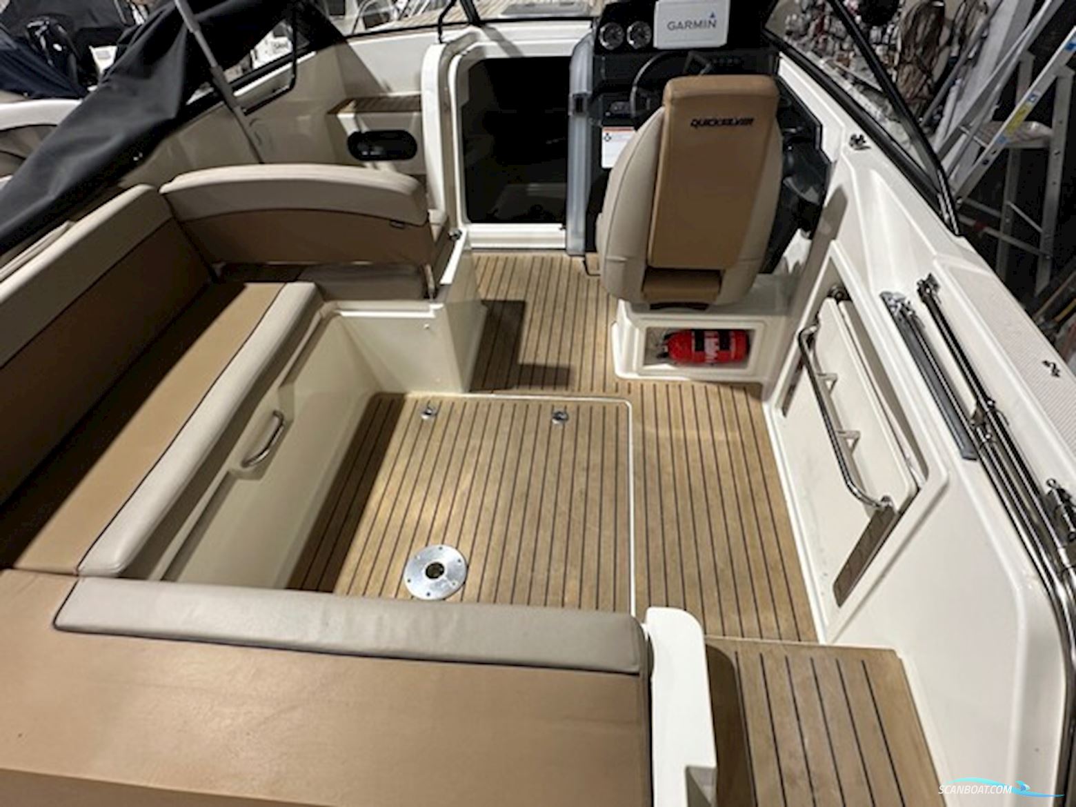 Quicksilver 675 Cruiser 2022 med Mercury 150 HK – Kun 248,6 timer