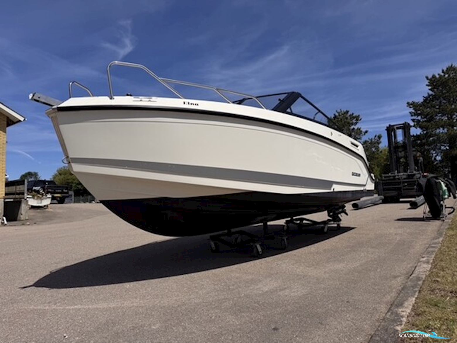 Quicksilver 675 Cruiser 2022 med Mercury 150 HK – Kun 248,6 timer