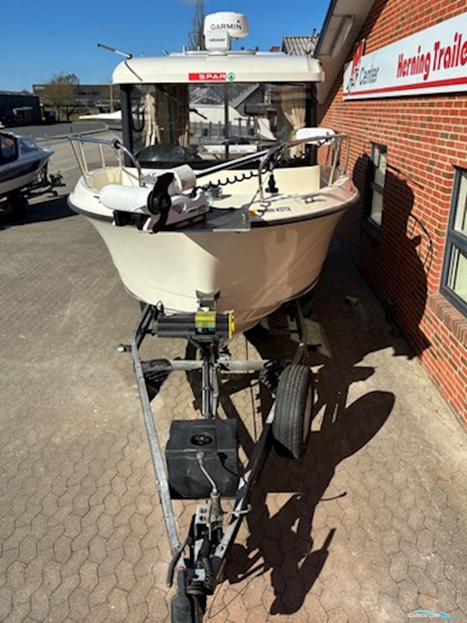 Quicksilver 675 Pilothouse m/Mercury F200 hk og Brenderup Trailer