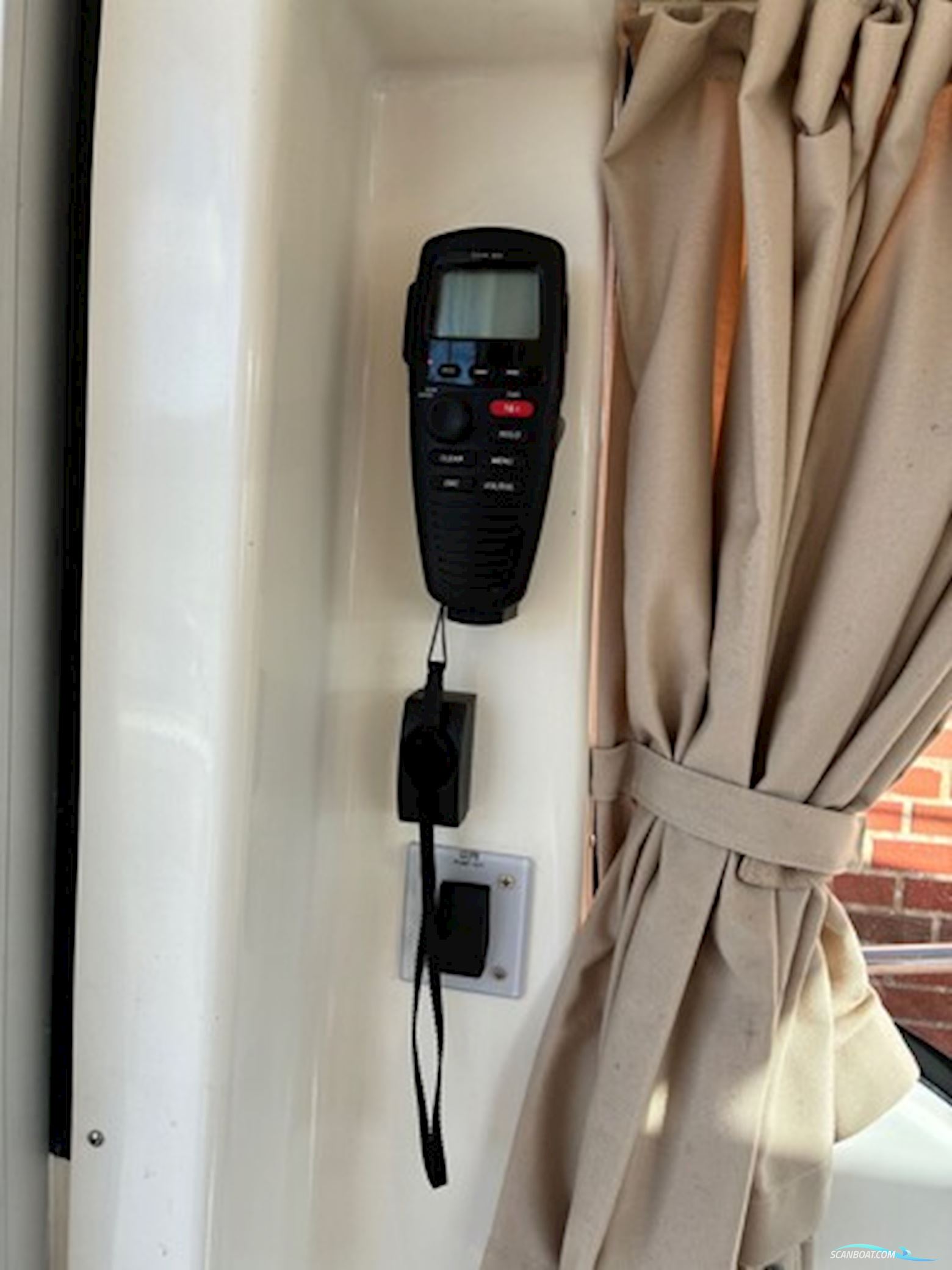 Quicksilver 675 Pilothouse m/Mercury F200 hk og Brenderup Trailer