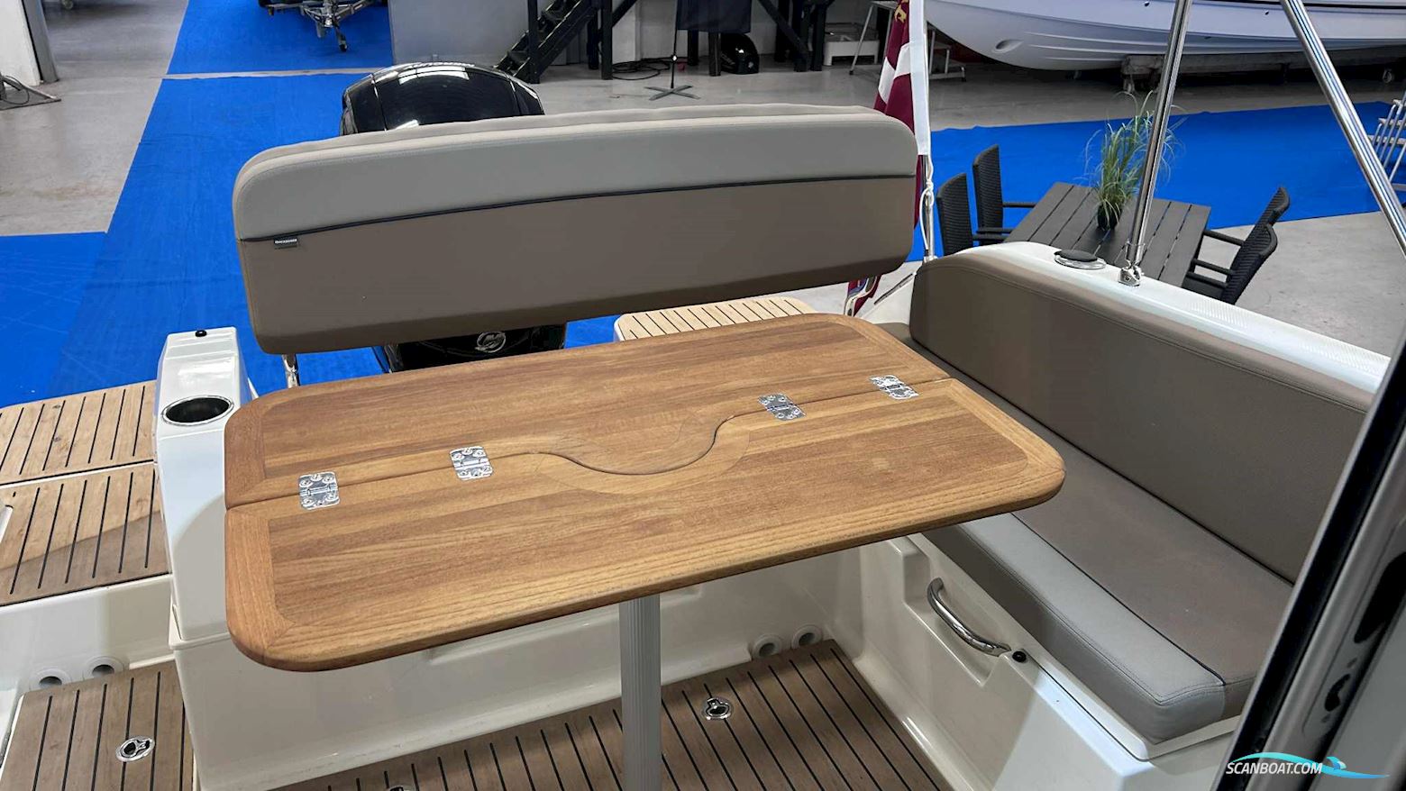 Quicksilver 675 Weekend 