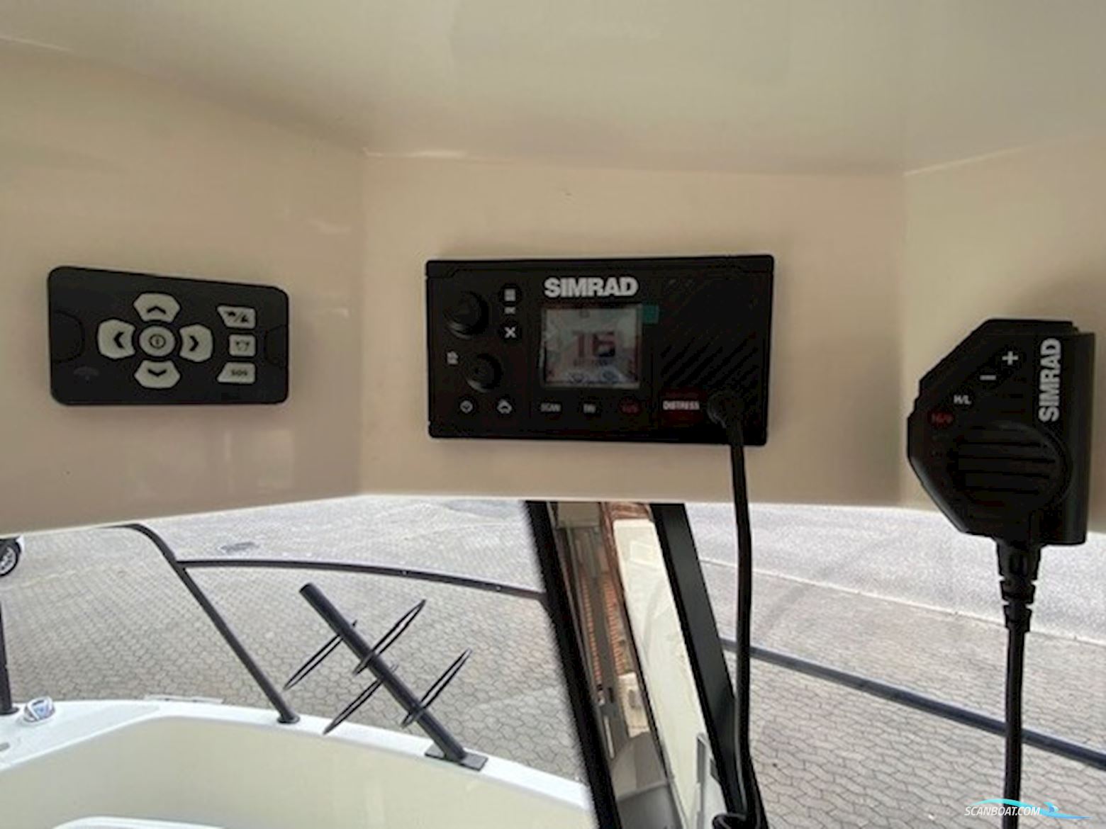 Quicksilver 705 Pilothouse m/Mercury F225 hk V6 