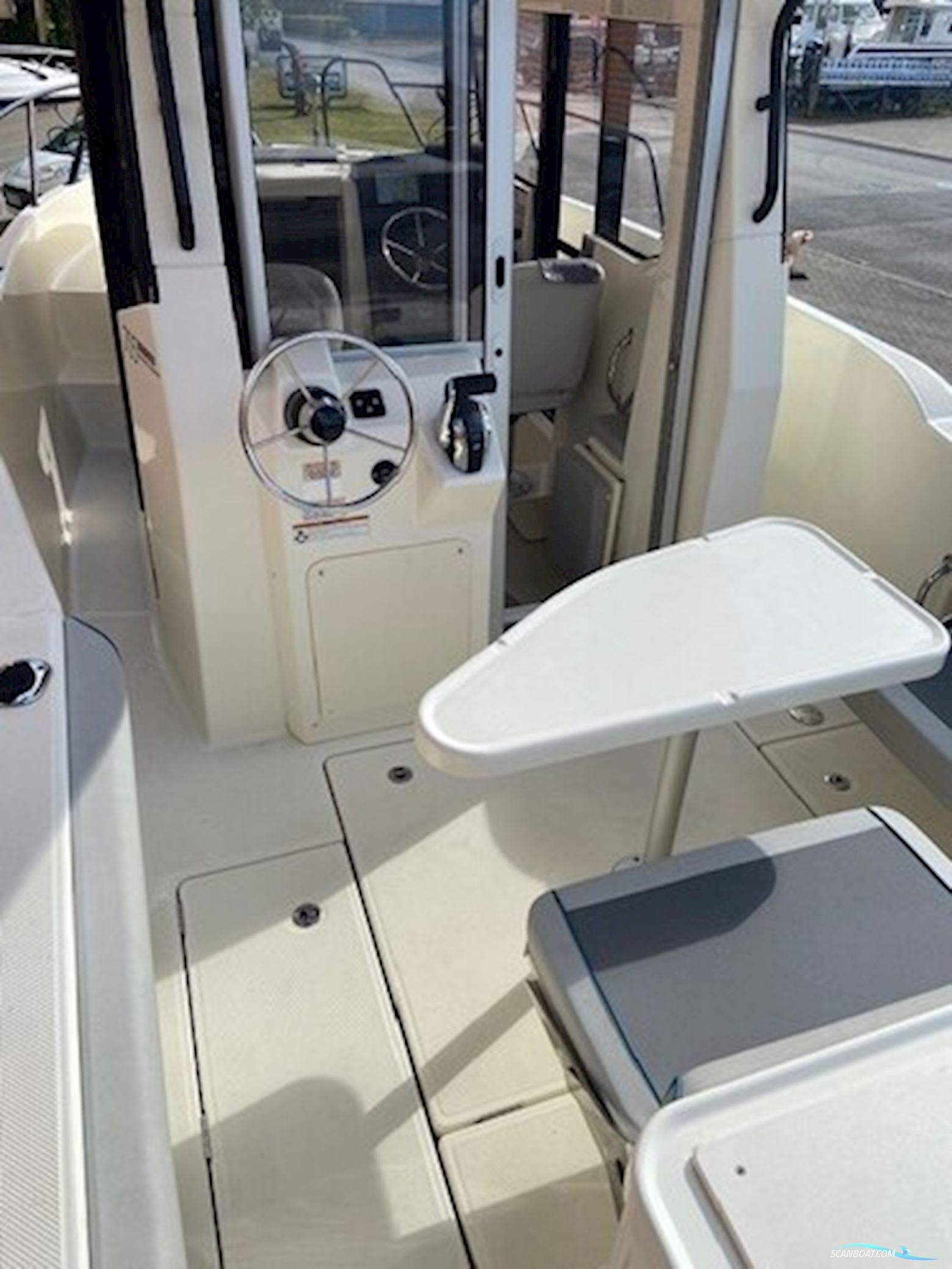 Quicksilver 705 Pilothouse m/Mercury F225 hk V6 