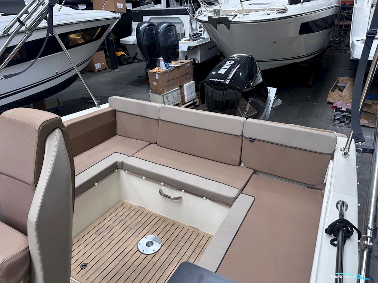 Quicksilver 755 Activ