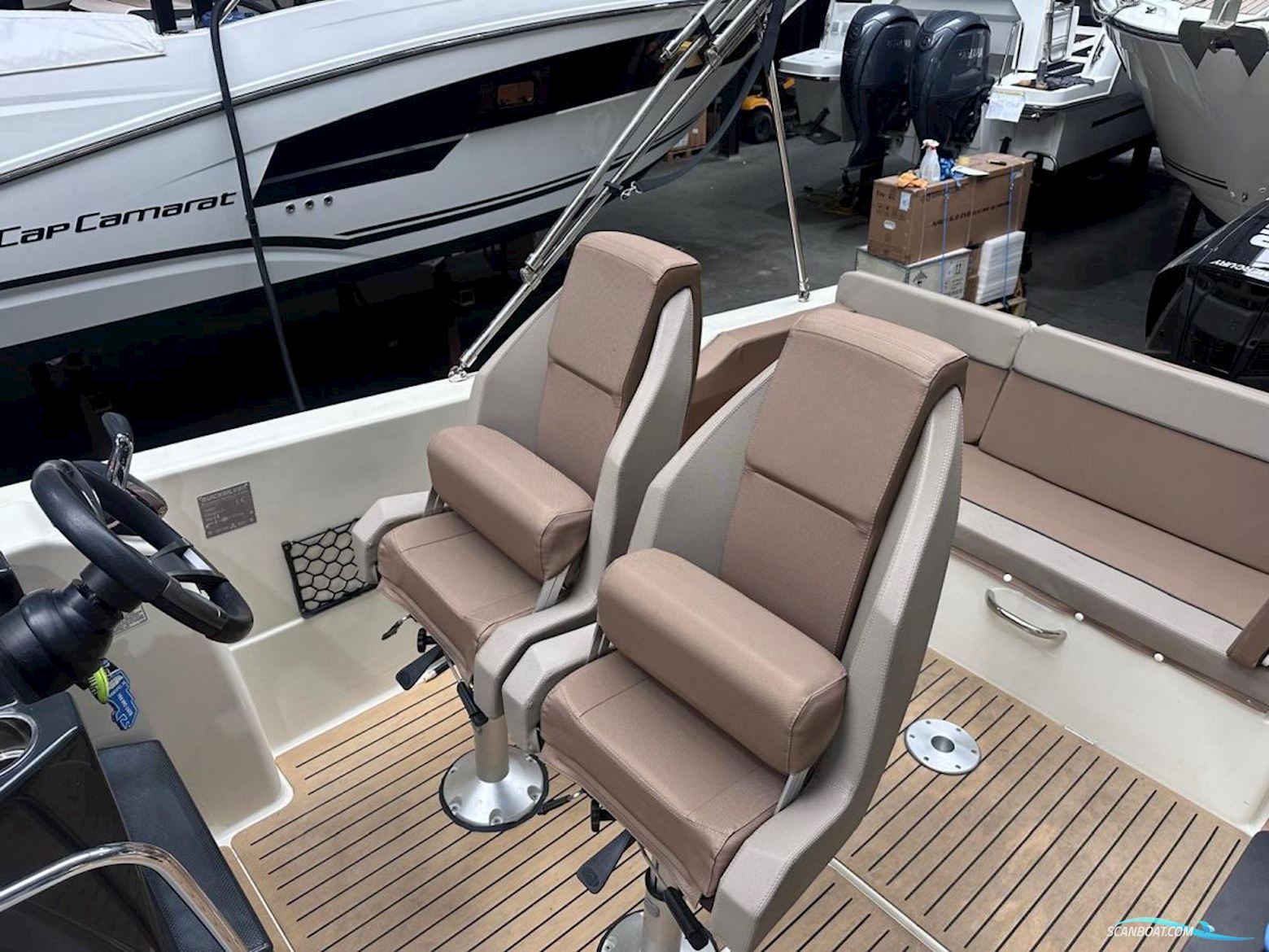 Quicksilver 755 Activ