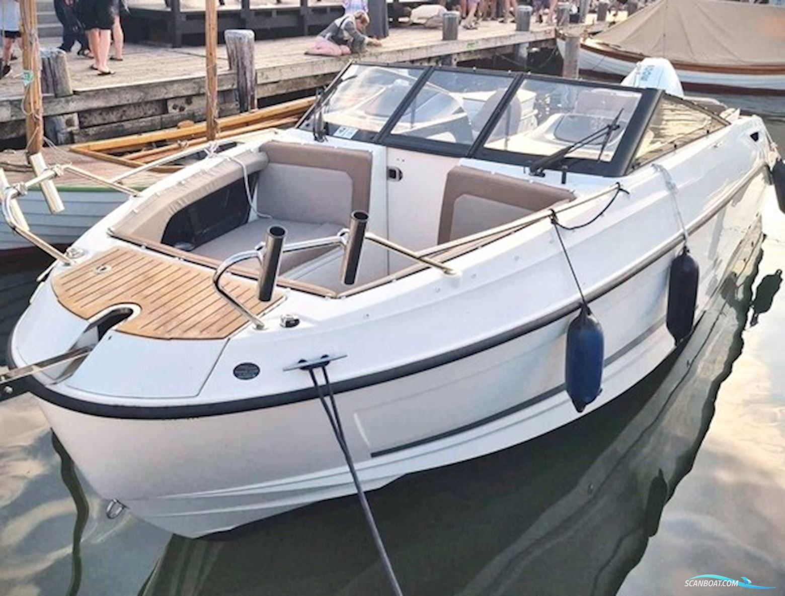 Quicksilver 755 Bowrider - Mercury 300 hk Verado 8Cyl. Motorboot 2019, mit Mercury motor, Dänemark