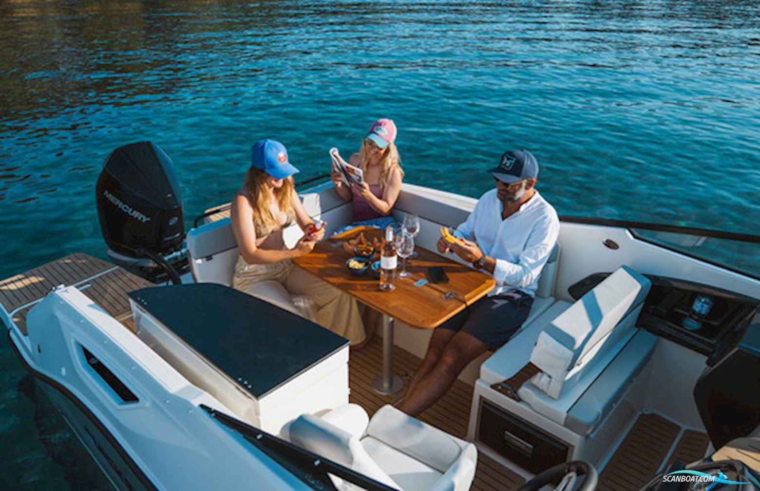 Quicksilver 755 Cruiser (ANNIVERSARY) Mercury F250 V8 ProXS