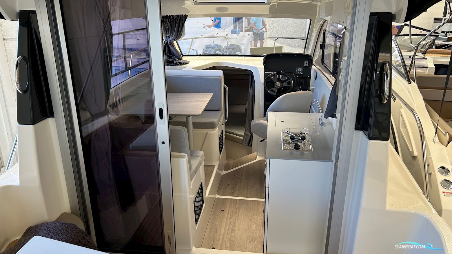 Quicksilver 755 Weekend