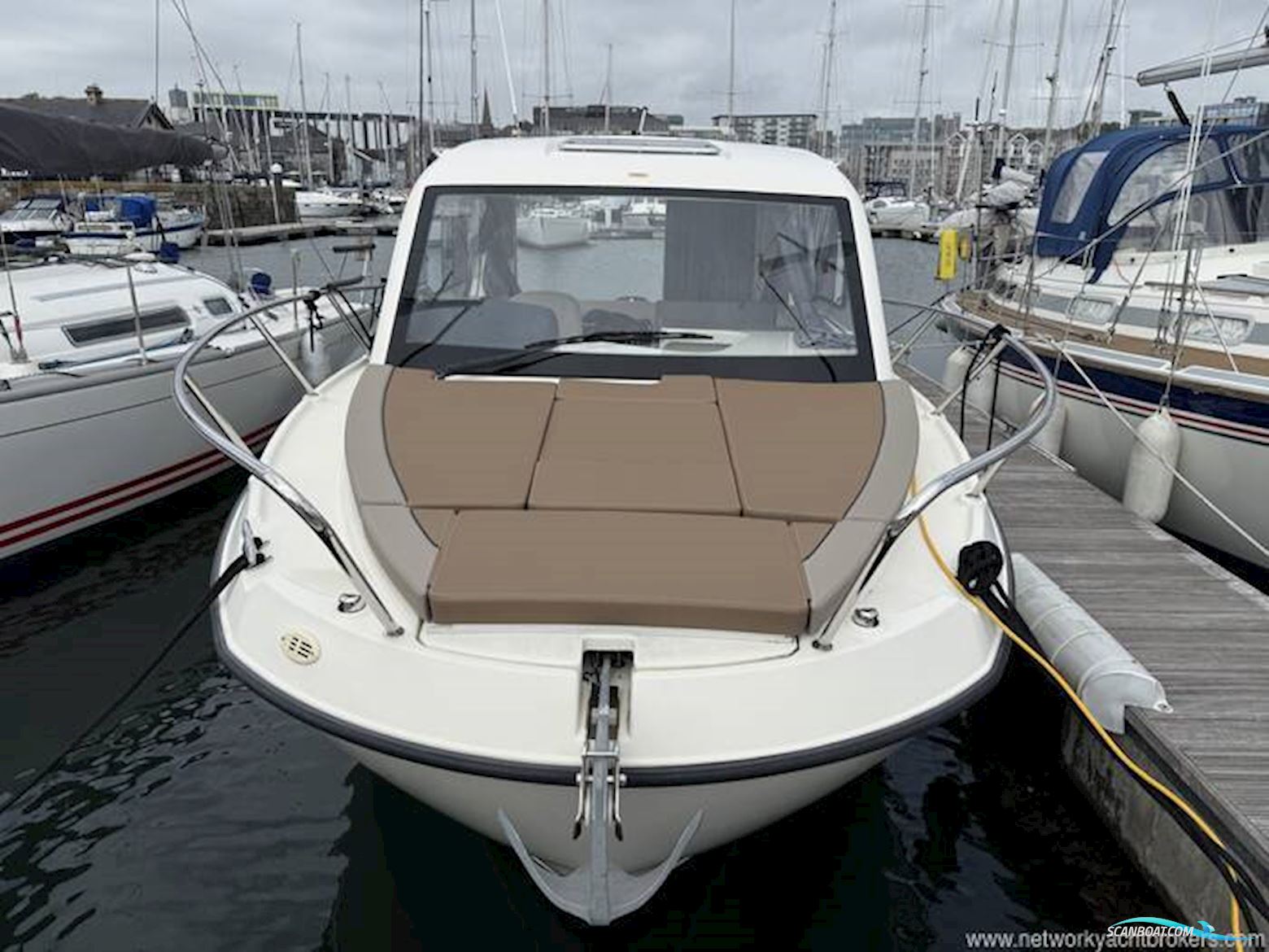 Quicksilver 755 Weekend