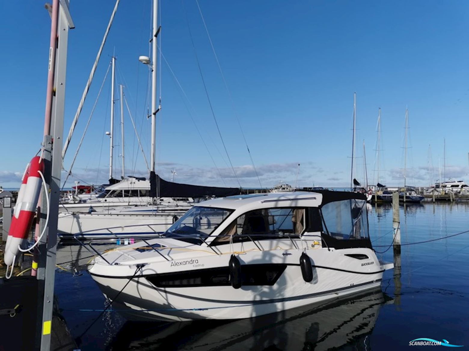 Quicksilver 775 Weekend Motorboot 2019, mit Mercuri
 motor, Dänemark