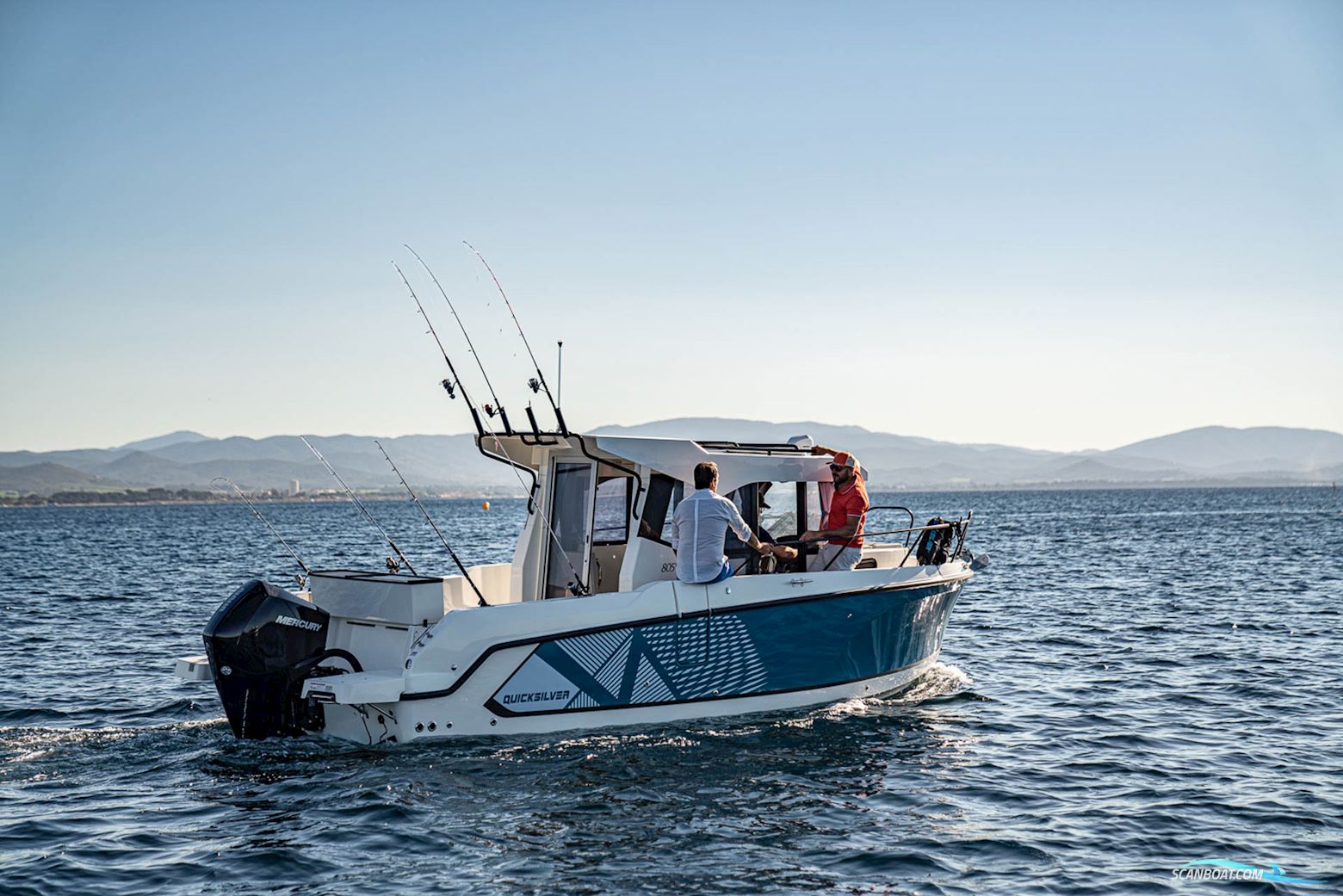 Quicksilver 805 Pilothouse