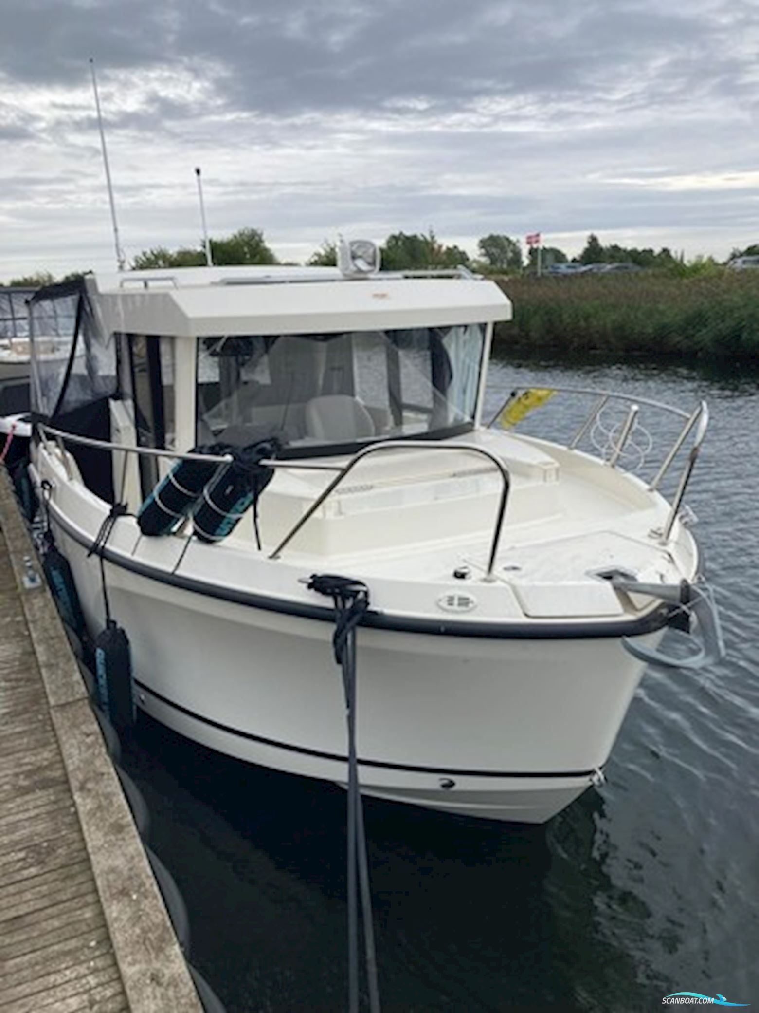 Quicksilver 805 Pilothouse Motorboot 2021, mit Mercury motor, Dänemark