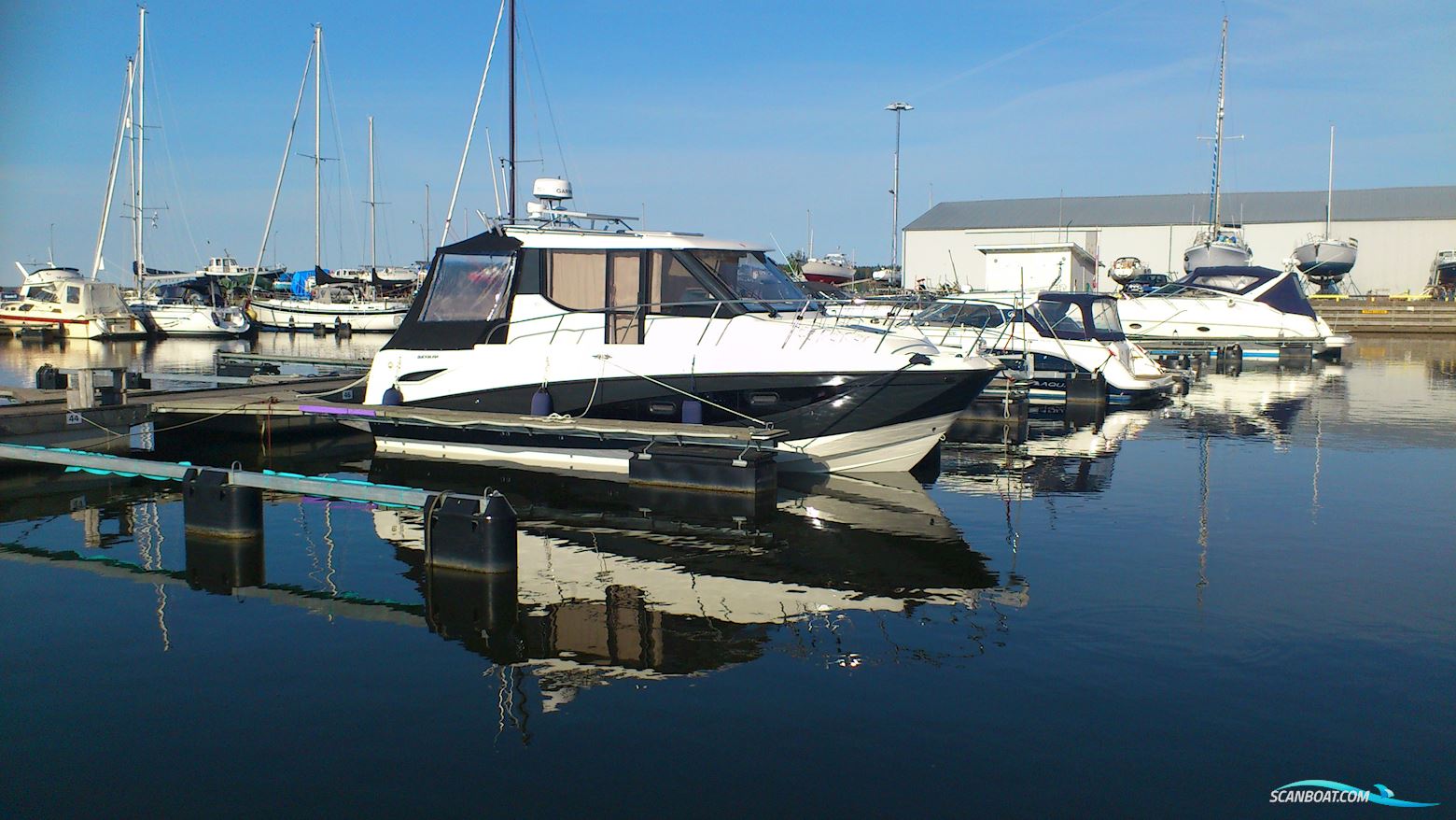 Quicksilver 855 Activ