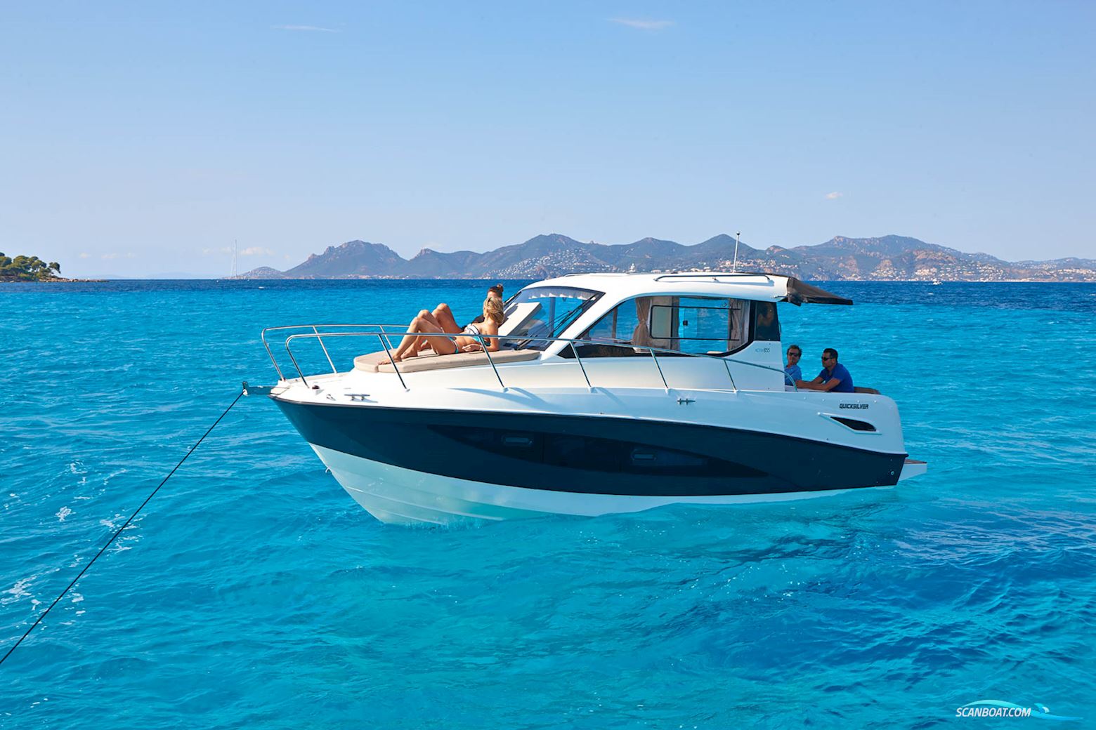 Quicksilver 905 Weekend