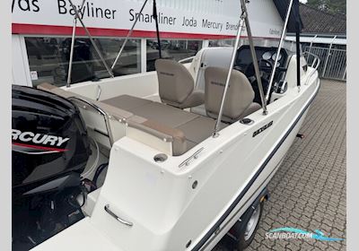 Quicksilver Activ 505 Cabin Med 100 hk Mercury-Efi 4 Takt CT 2,1L og 1300 kg Brenderup Bådtrailer Motorboot 2022, mit Mercury motor, Dänemark
