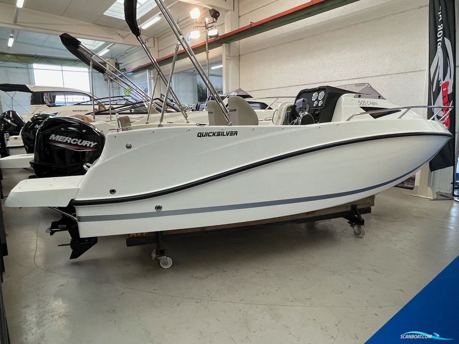 Quicksilver Activ 505 Cabin Motorboot 2024, Dänemark