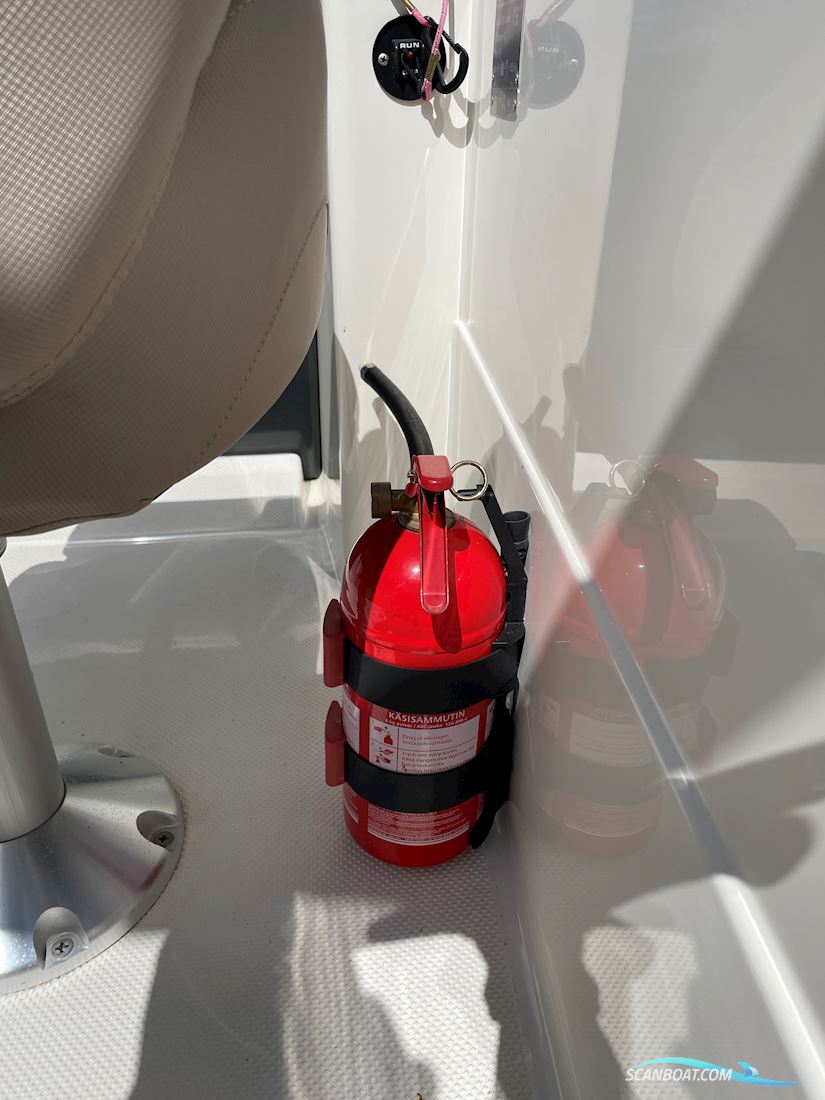 Quicksilver Activ 505 Cabin