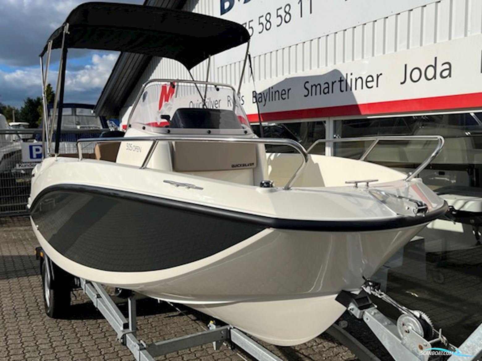 Quicksilver Activ 505 Open Med F100 hk Mercury-Efi 4 Takt CT - Udstyr