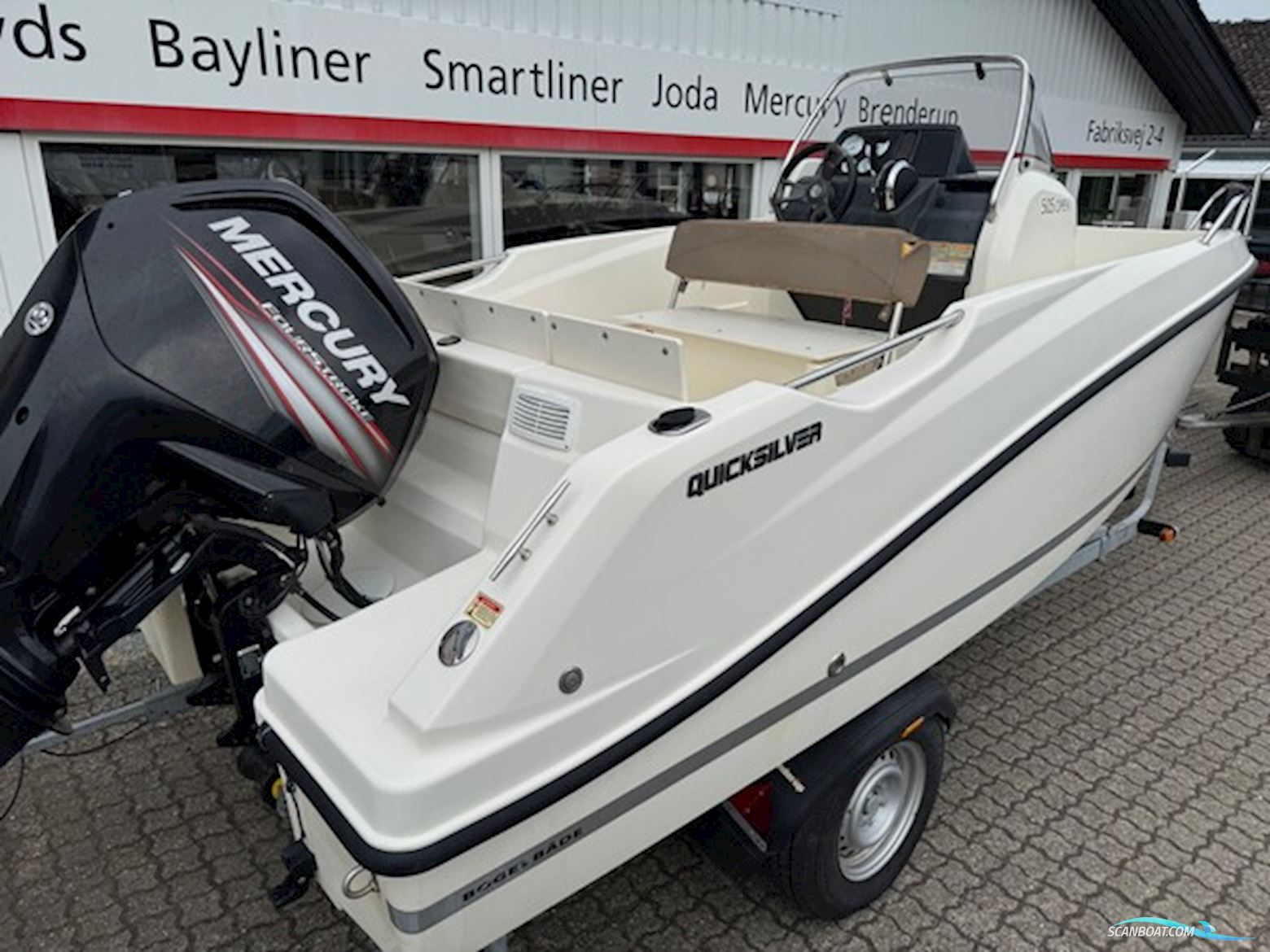 Quicksilver Activ 505 Open med F80 Mercury-EFI 4 takt 2,1L - INKL. udstyr - ENGROS SALG