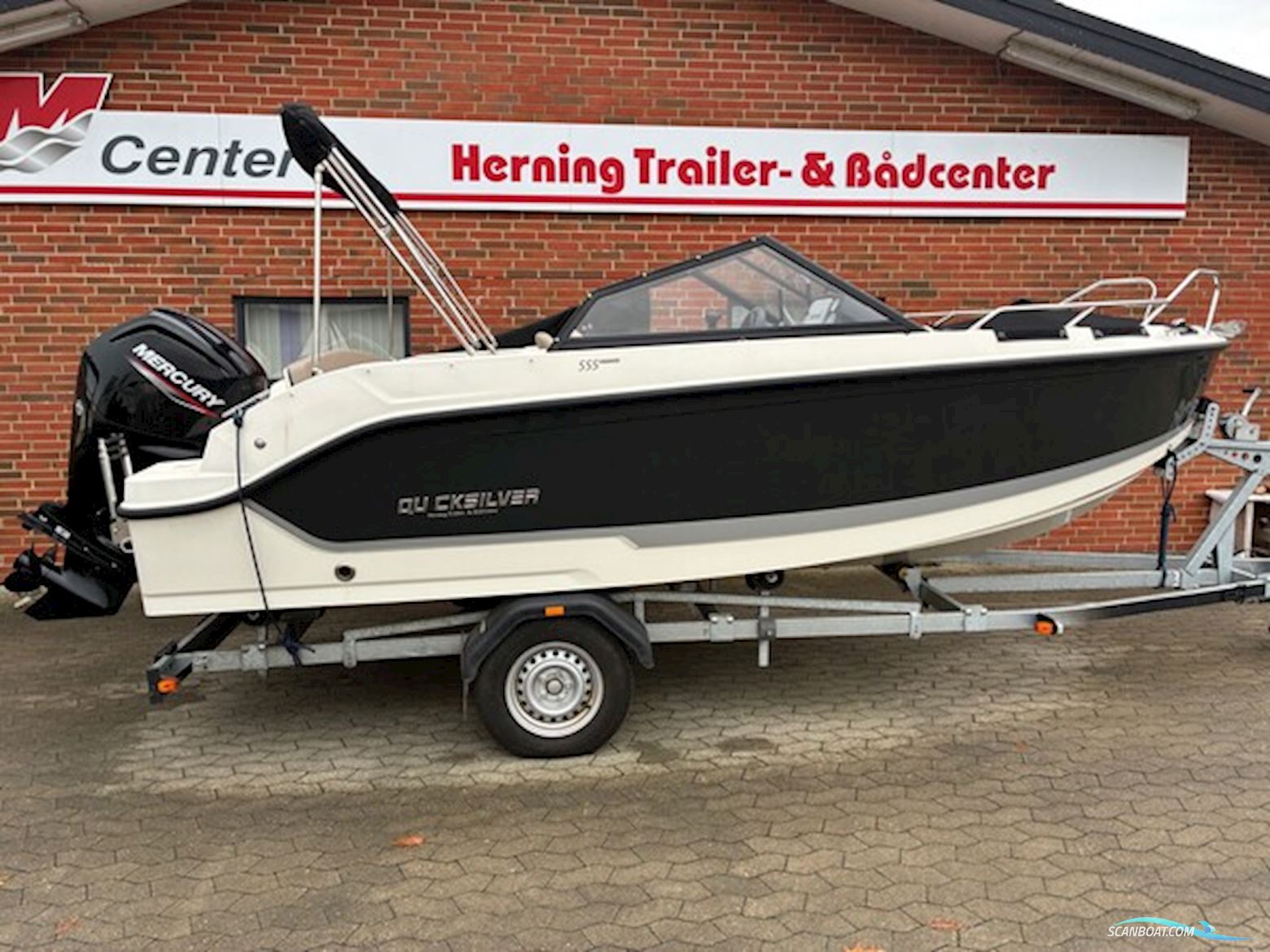 Quicksilver Activ 555 BR m/Mercury F115 hk EFI og Brenderup trailer Motorboot 2021, mit Mercury motor, Dänemark