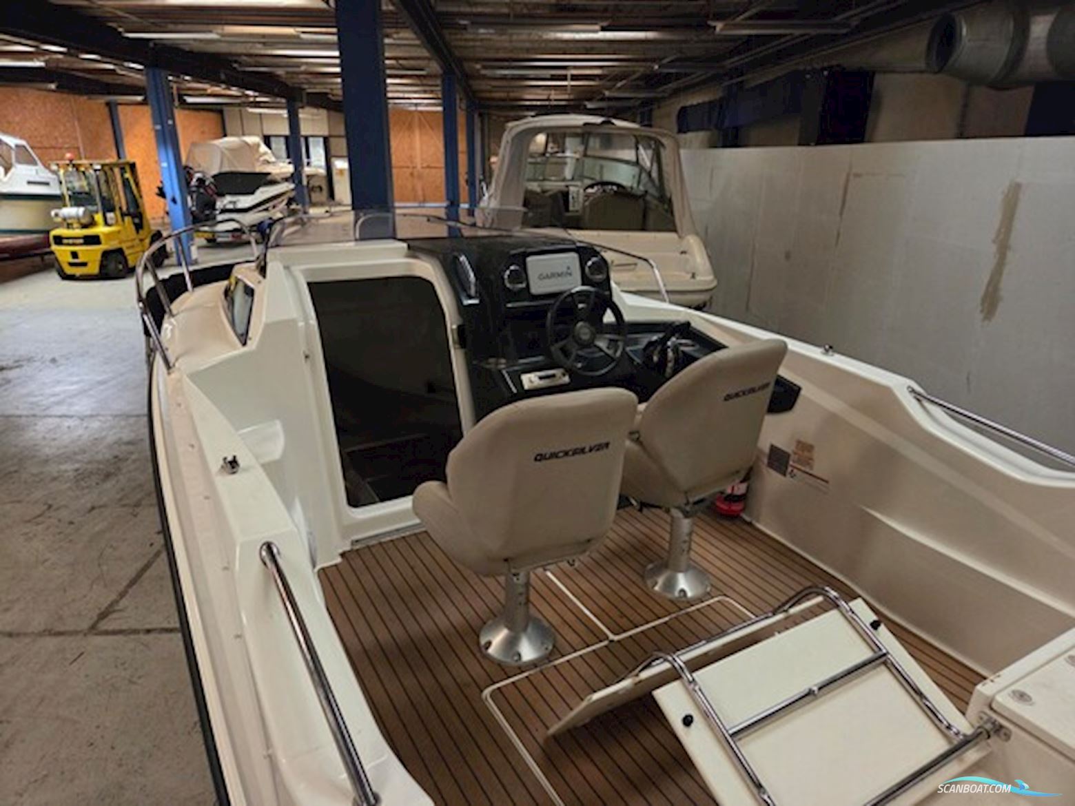 Quicksilver ACTIV 555 Cabin, Mercury F115 CT Årg. 2018