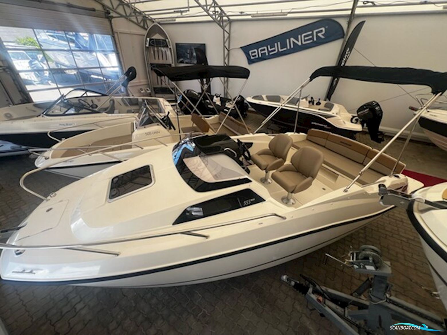 Quicksilver Activ 555 Cabin, Mercury F115 Efi