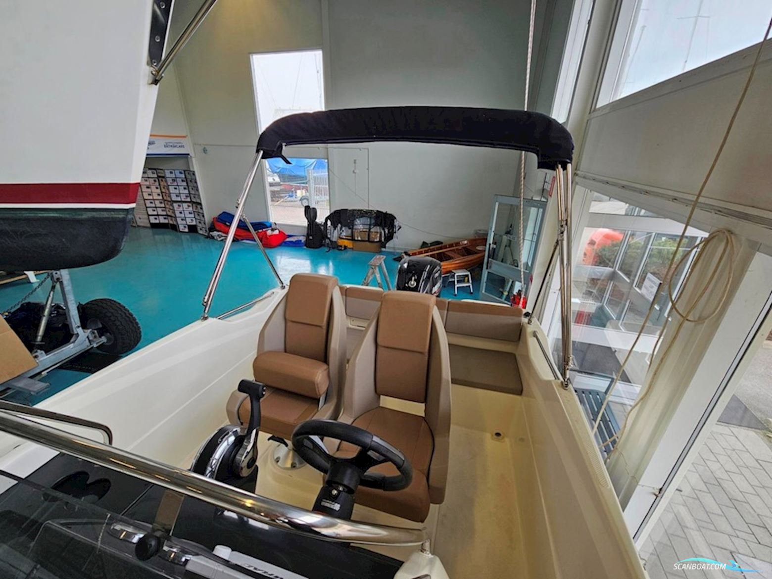 Quicksilver Activ 555 Open