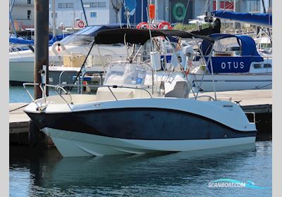 Quicksilver Activ 555 Open Motorboot 2014, mit Mariner motor, England