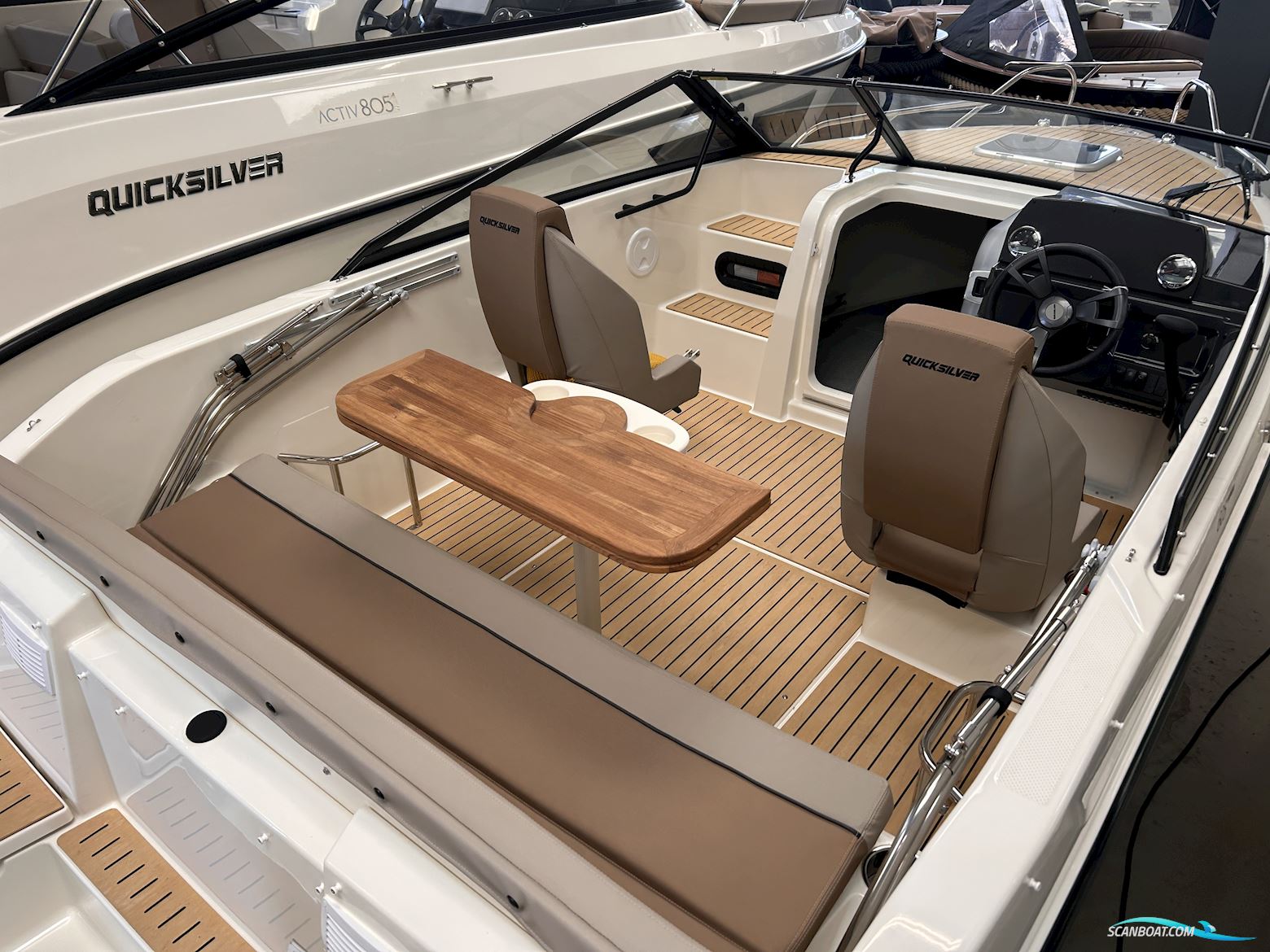 Quicksilver Activ 605 Cruiser