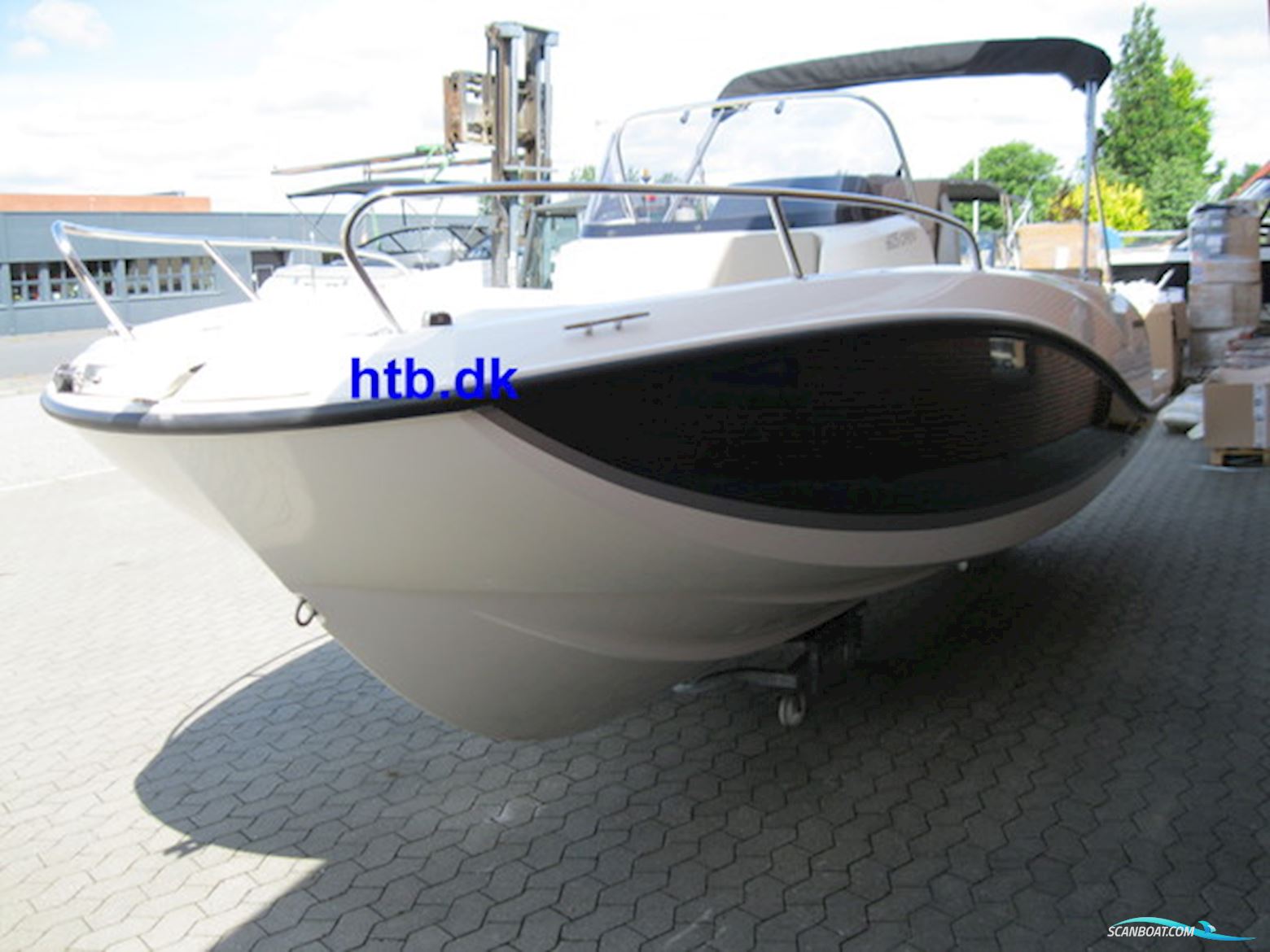 Quicksilver Activ 605 Open m/Mercury F150 hk 4-Takt - Nedsat Påskepris !