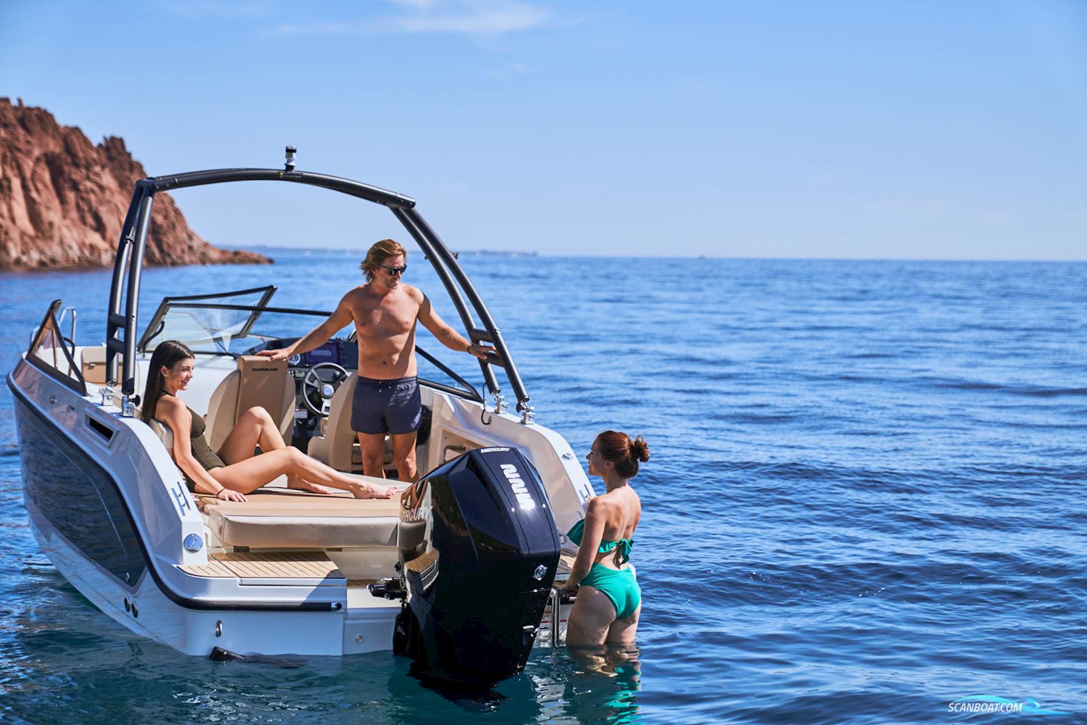 Quicksilver Activ 675 Bowrider