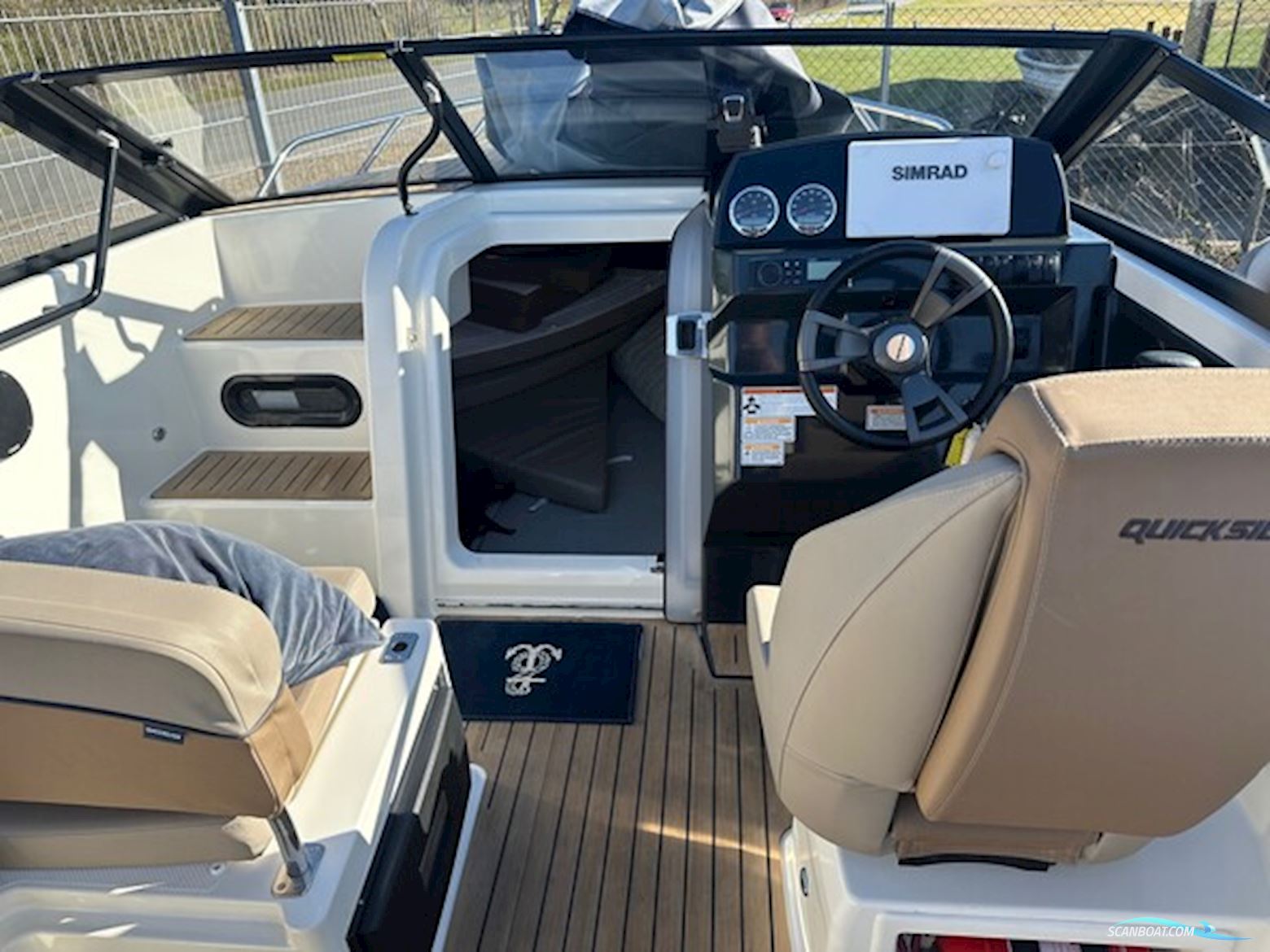 Quicksilver Activ 675 Cruiser med Mercury 150Hk Motor.