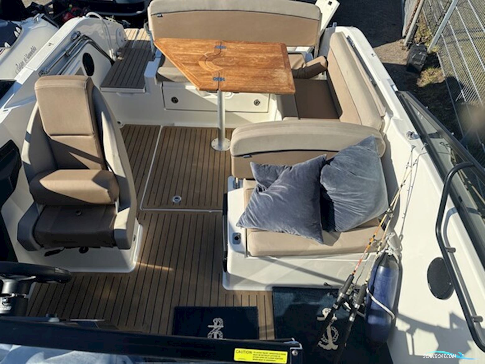Quicksilver Activ 675 Cruiser med Mercury 150Hk Motor.