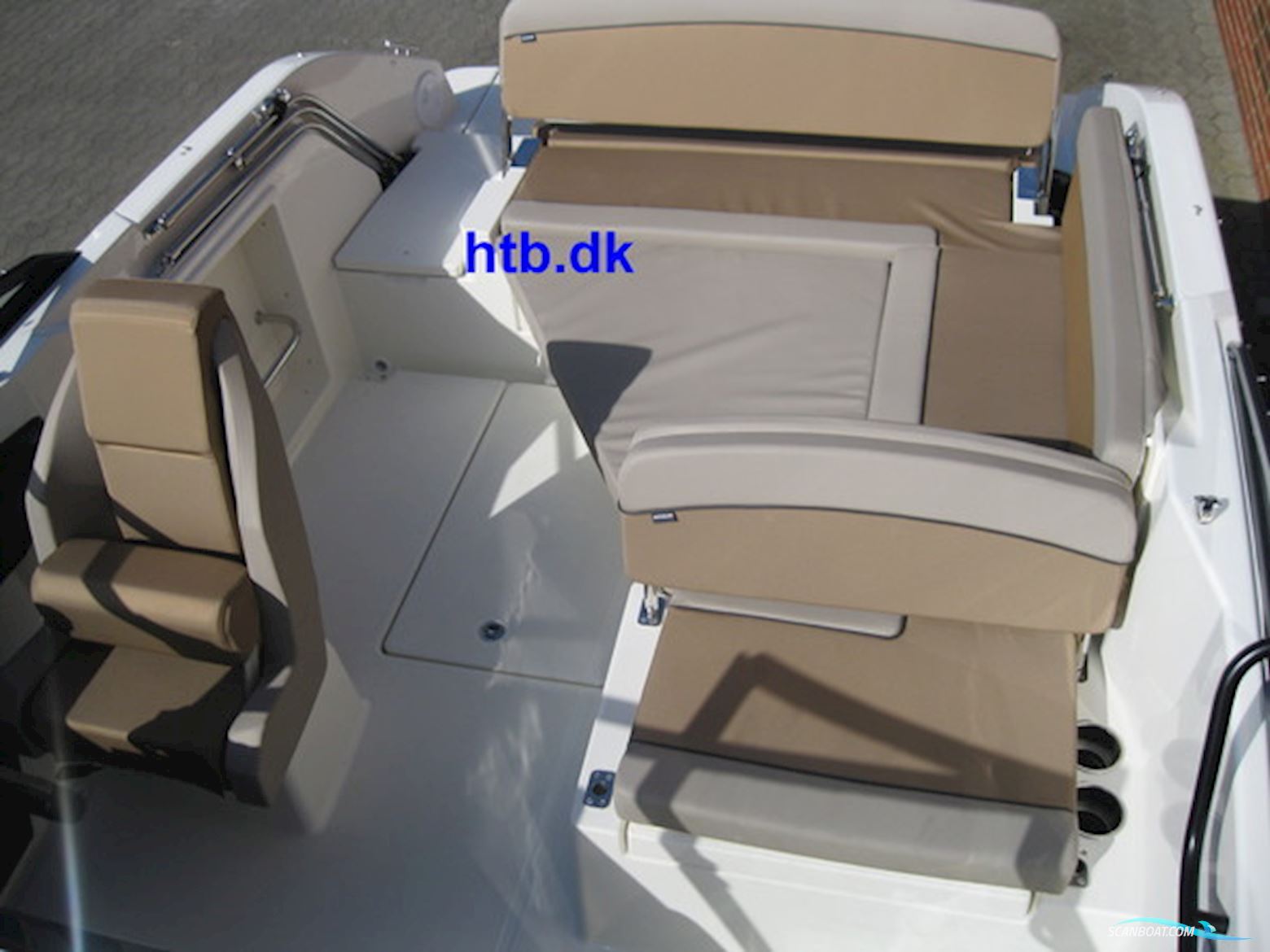 Quicksilver Activ 675 Cruiser m/Mercury F200 hk V6