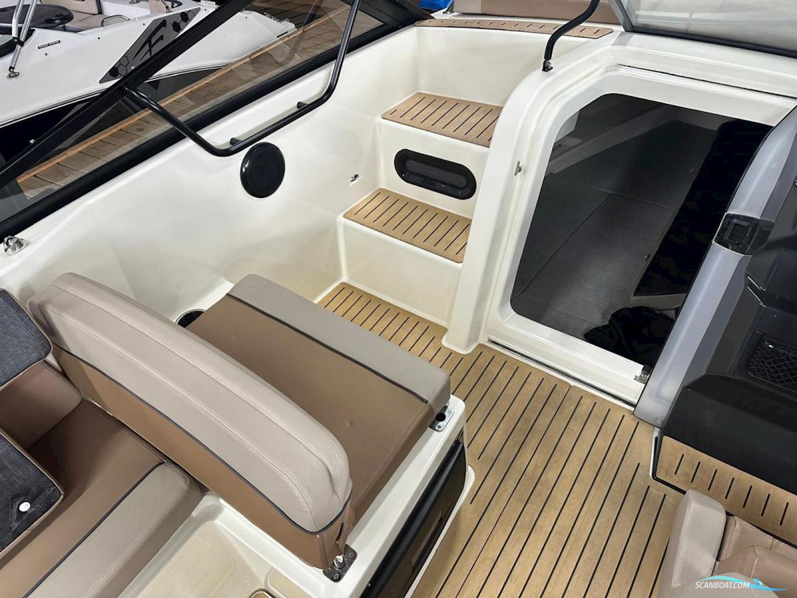 Quicksilver Activ 675 Cruiser