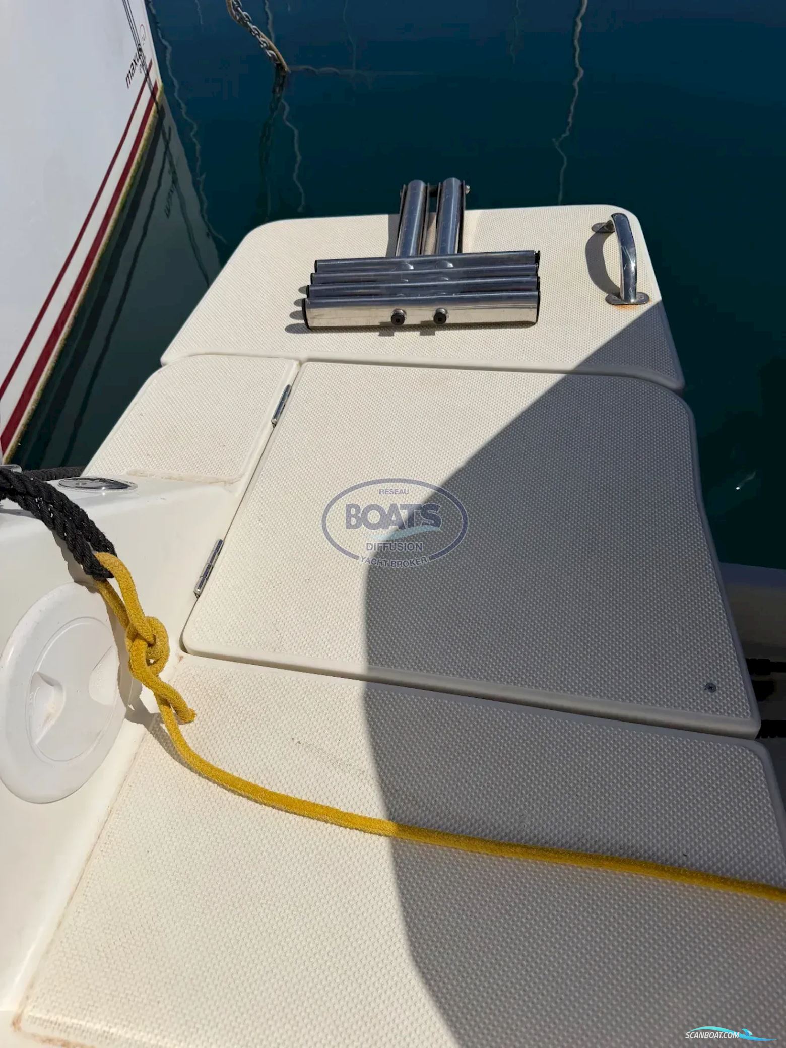Quicksilver Activ 675 Open