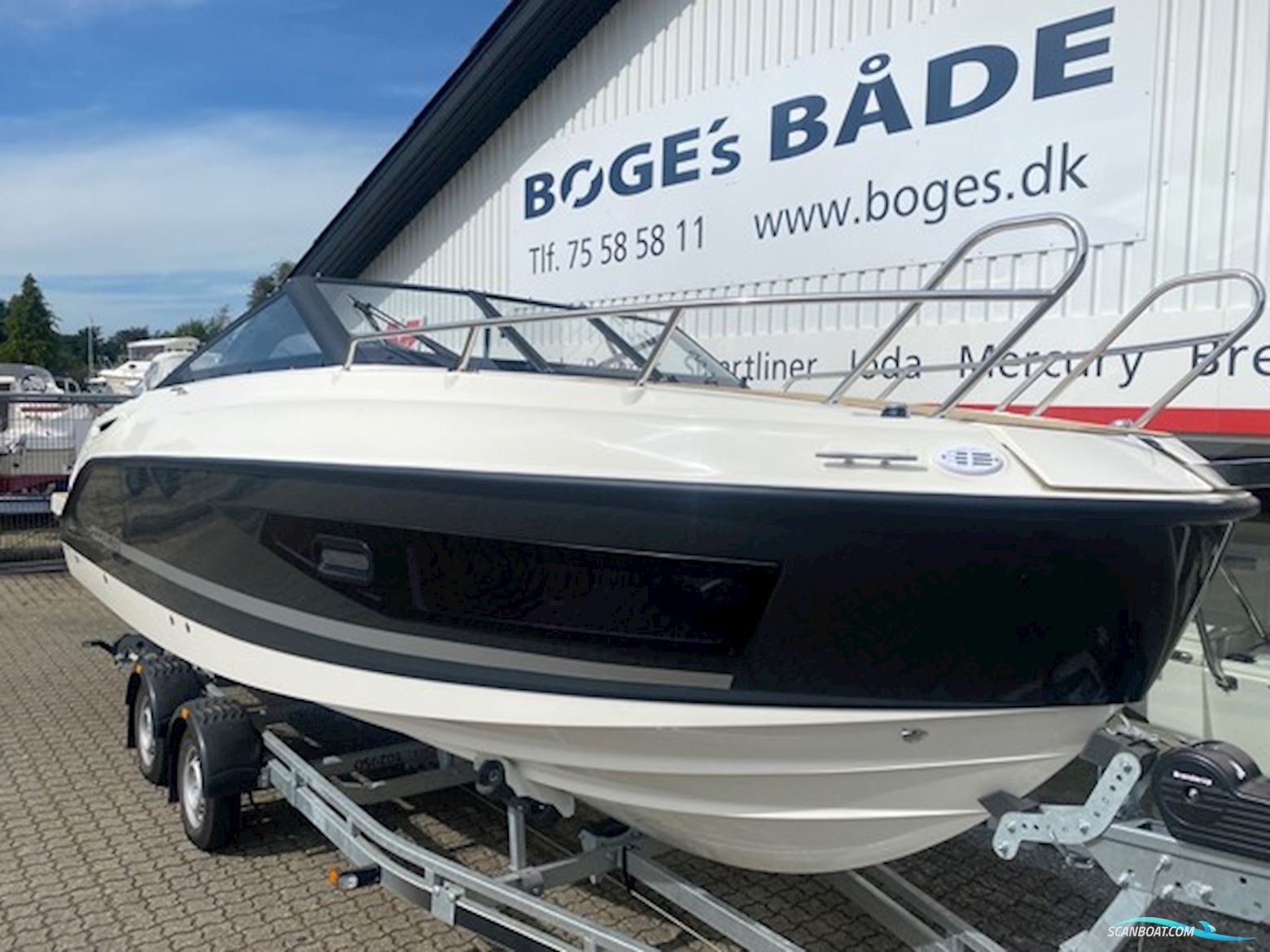 Quicksilver Activ 755 Cruiser Med F225 Mercury-Efi 4 Takt XL V6 - Inkl Udstyr Motorboot 2025, Dänemark