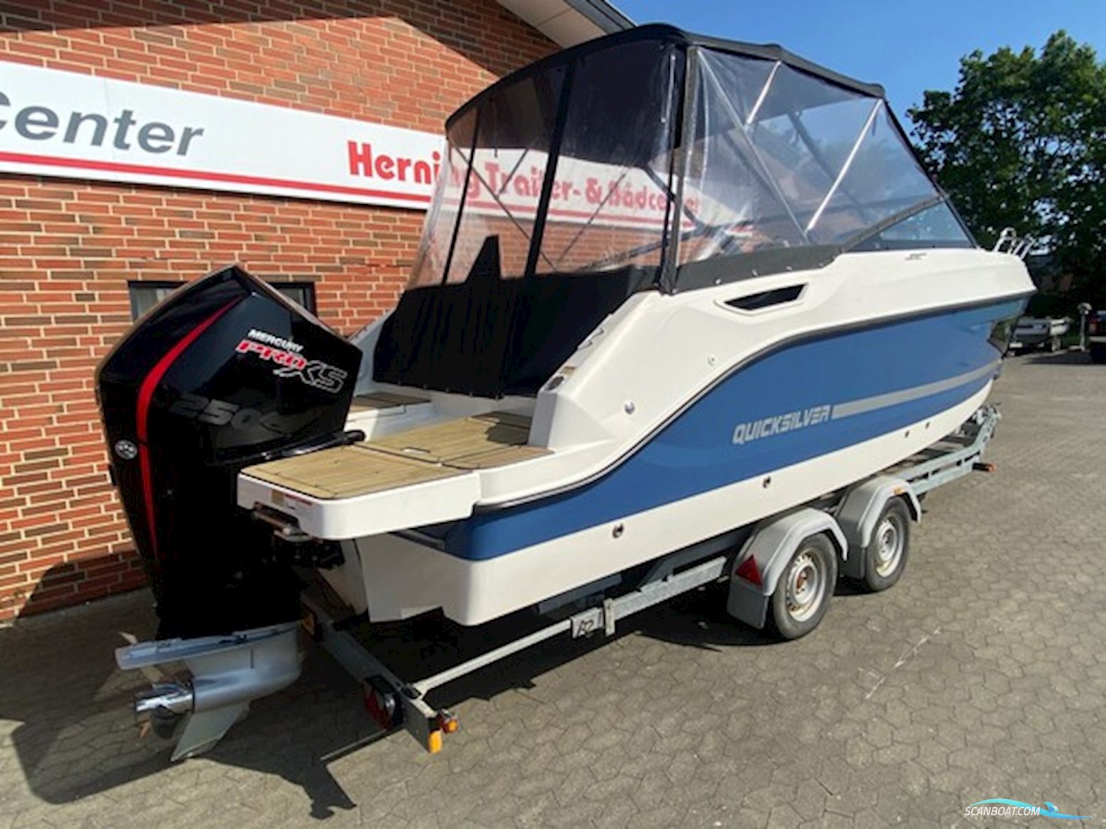 Quicksilver Activ 755 Cruiser m/Mercury F250 hk Pro XS 4-takt og Brenderup trailer