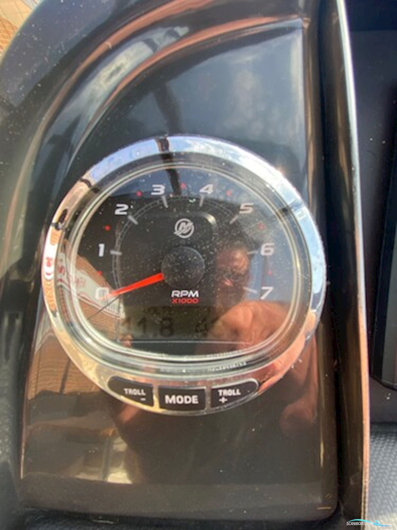 Quicksilver Activ 755 Cruiser m/Mercury F250 hk Pro XS 4-takt og Brenderup trailer