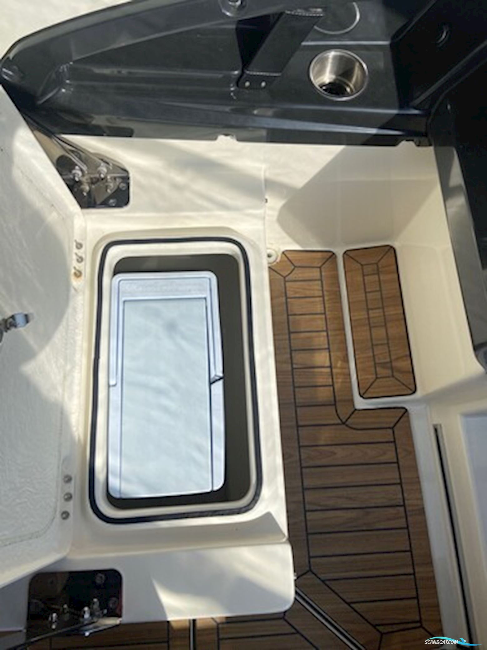 Quicksilver Activ 755 Cruiser m/Mercury F250 hk Pro XS 4-takt og Brenderup trailer