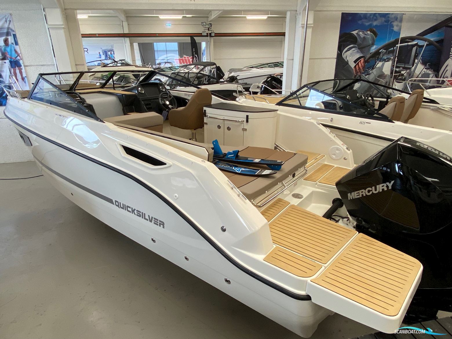 Quicksilver Activ 755 Cruiser