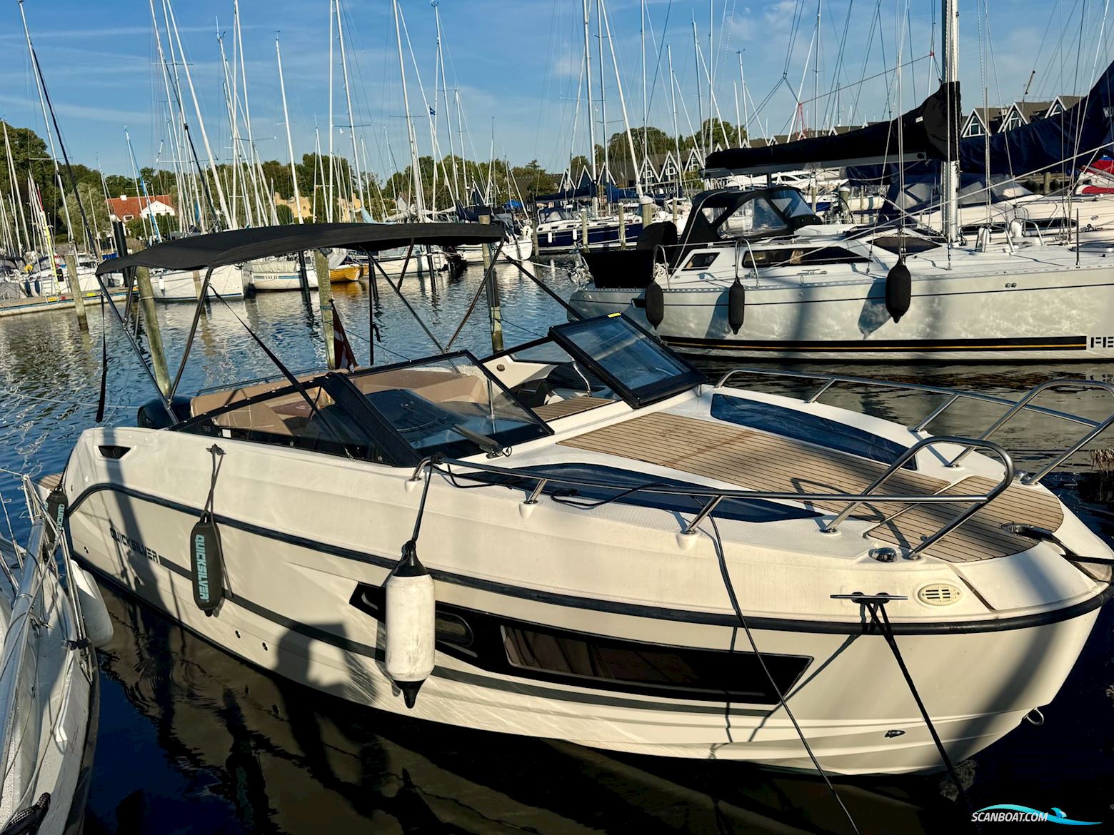 Quicksilver Activ 755 Cruiser
