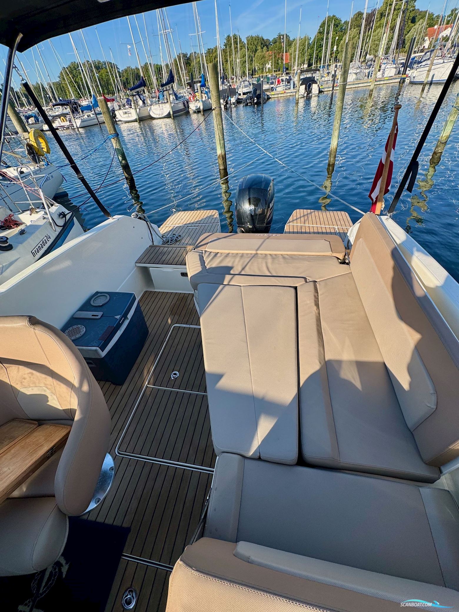 Quicksilver Activ 755 Cruiser