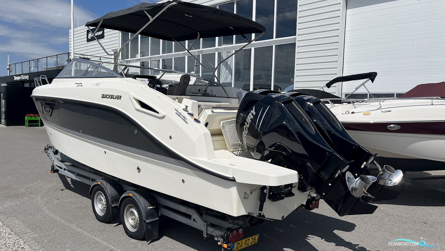 Quicksilver Activ 805  