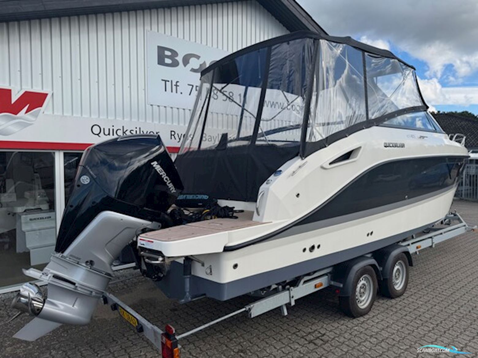 Quicksilver Activ 805 Cruiser Med F300 Mercury Verado AM DS 4,6L V8 - Anvisningssalg