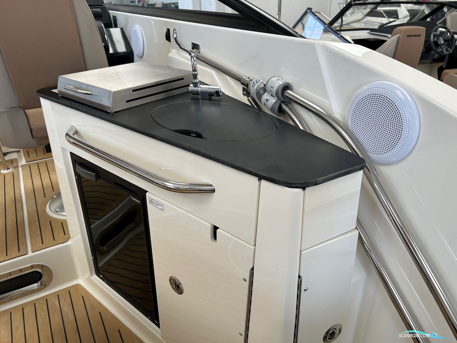 Quicksilver Activ 805 Cruiser NY