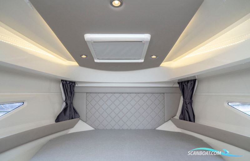 Quicksilver Activ 905 Weekend