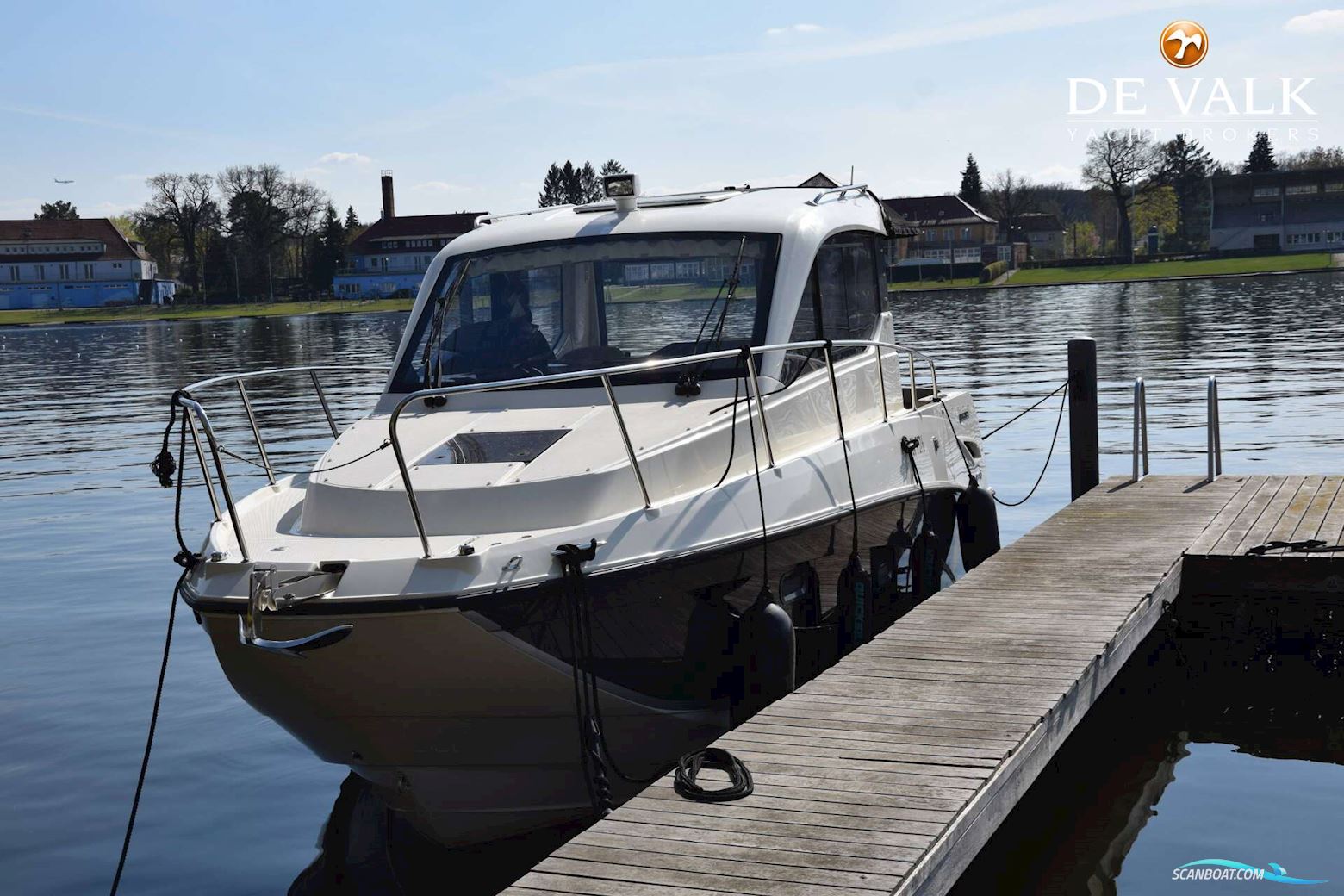 Quicksilver Activ 905 Weekend